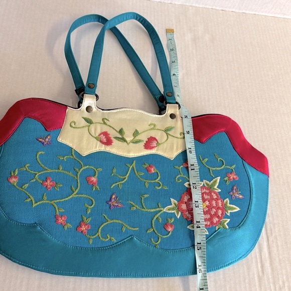 Vtg Dolce Vita- Gorgeous handmade silk embroidered bag with snap closure - Picture 10 of 13